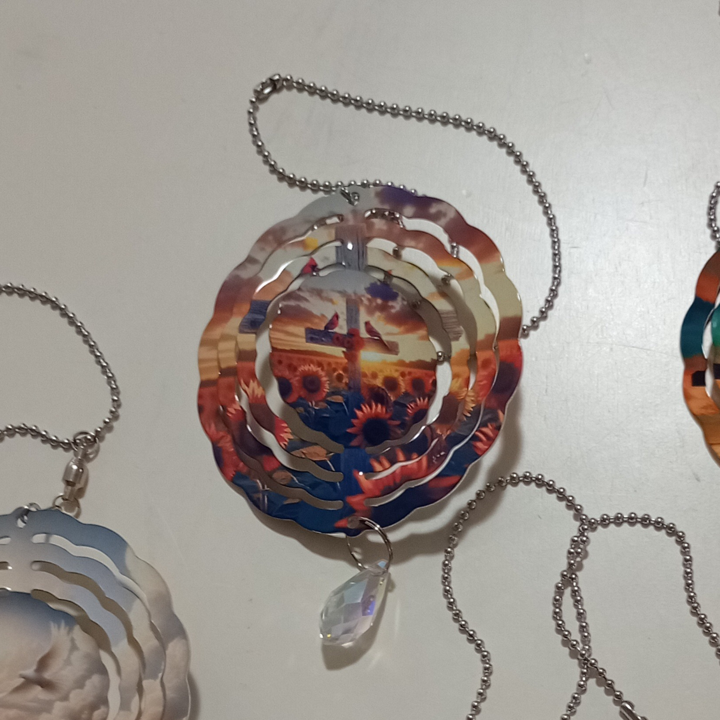 Cardinal Cross wind spinner